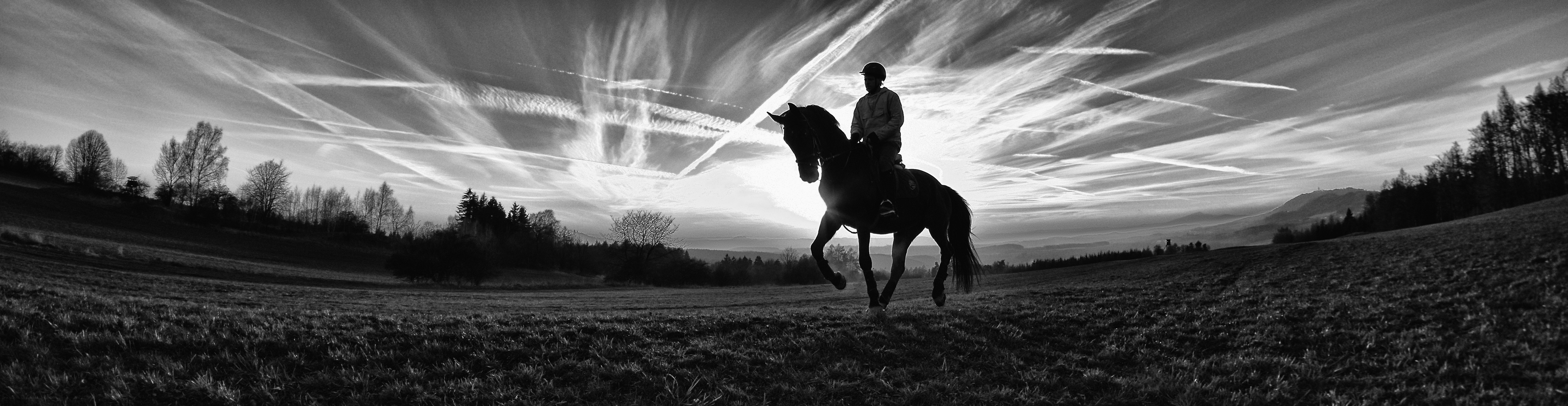 http://www.farmakotelsko.cz/images/penzion/fotoweb//O NAS1.jpg